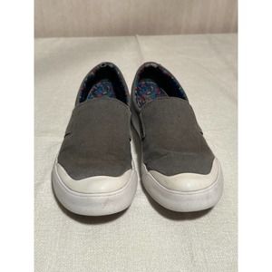 KEEN Women's Elena Slip-ON Sneaker Shoes Gray Size 7 Leather Slip On